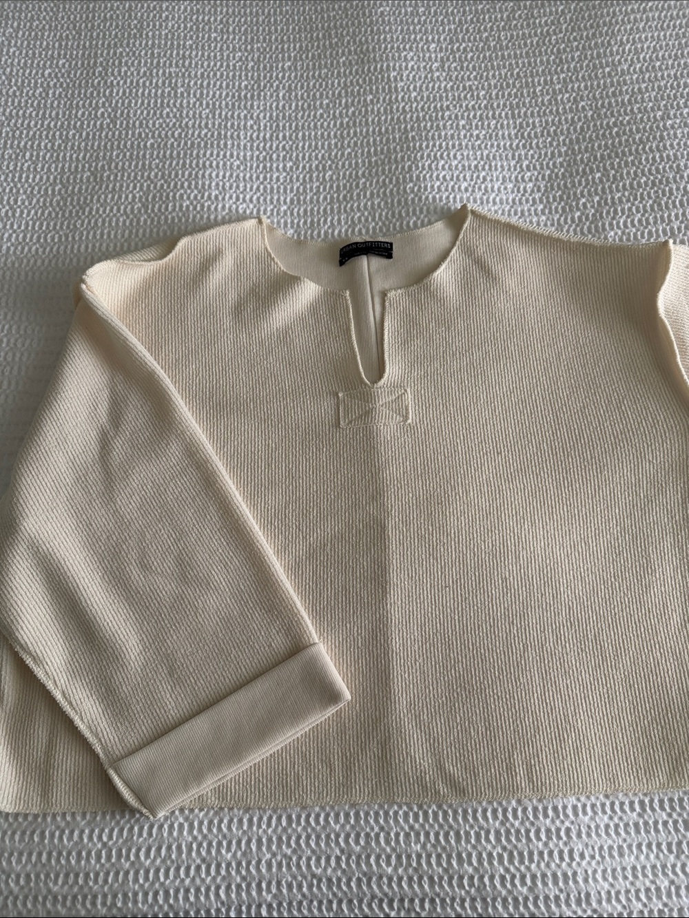 Urban Outfitters Cream V-Neck Cropped Knit Sweater